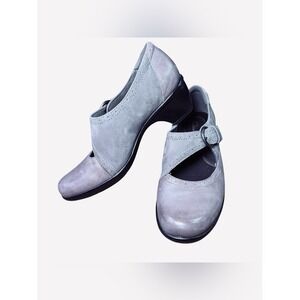 Clarks Gray Leather Mary Jane Pumps Women's US 8M Comfort Low Heel Shoes